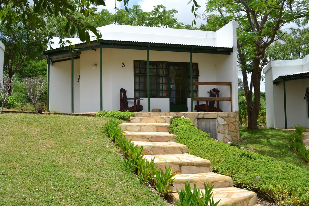 Tambuti Lodge รุนดู ภายนอก รูปภาพ