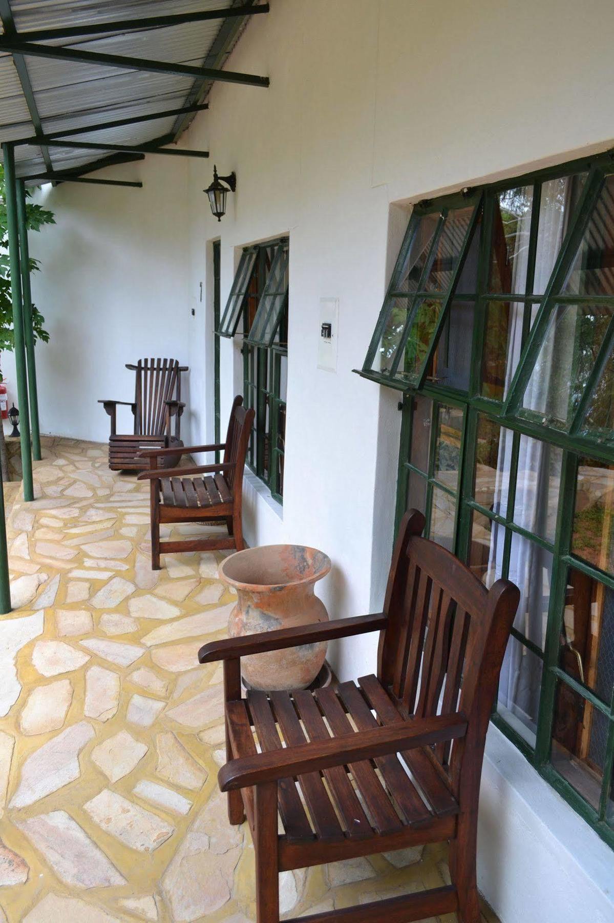 Tambuti Lodge รุนดู ภายนอก รูปภาพ